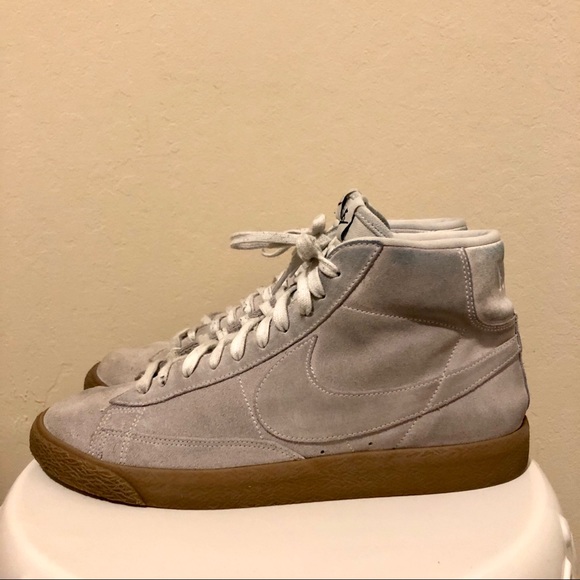 nike blazer off white gum